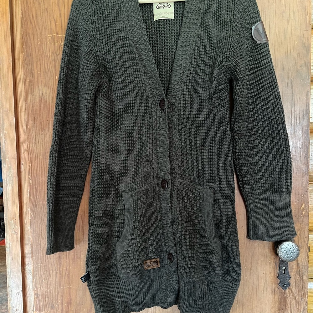 Delmod Women's Dark Gray/Green Cardigan Sweater